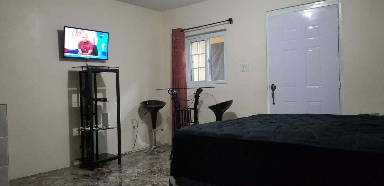 Kingston Hideaway Apartamento Exterior foto